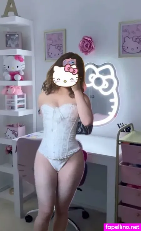 Waifuwinter OnlyFans Thumbnail #Dwm1LMvpF9