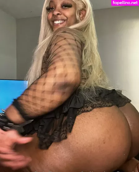 Walkngenocide OnlyFans Thumbnail #RE4V4P3FN9