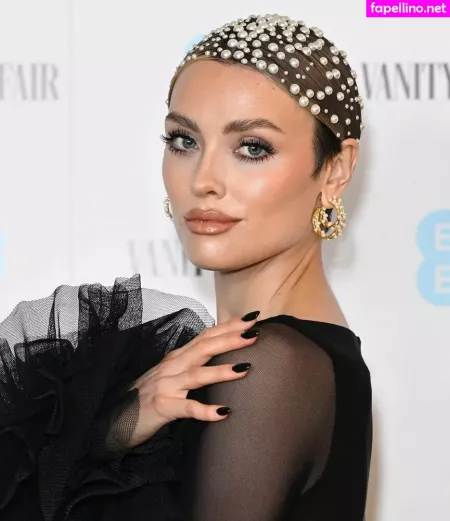 Wallis Day OnlyFans Thumbnail #5bIHkTsXUj