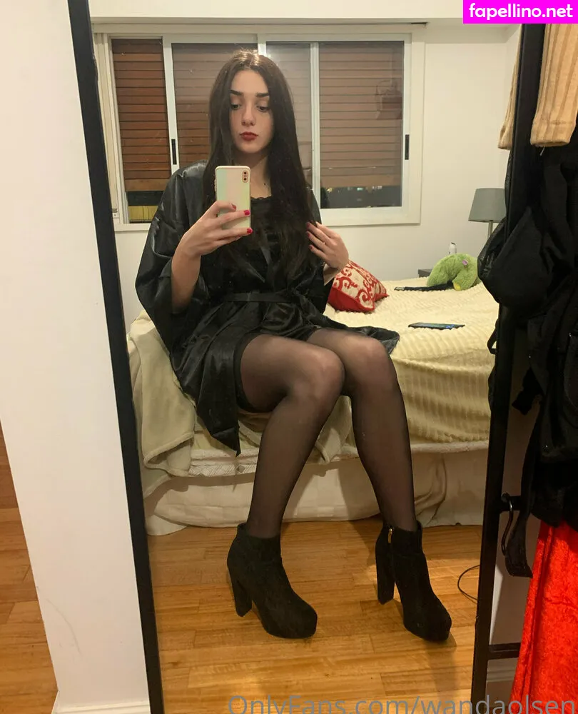 elizabetholsendaily, wandaolsen Nude Leaked OnlyFans Photo #ZzVWP0cHLy