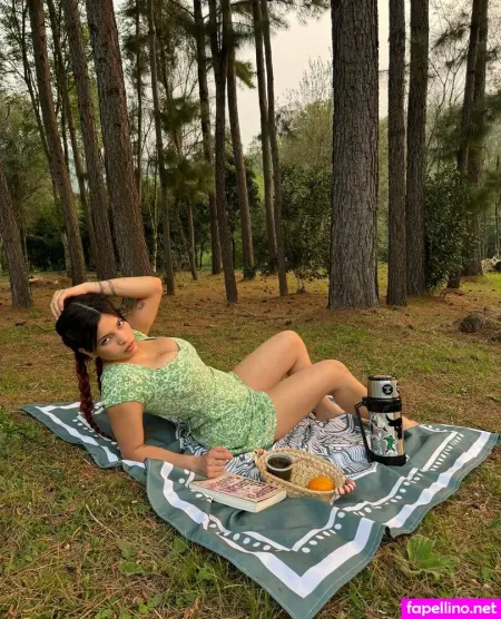 Wandapotts69 2 OnlyFans Thumbnail #3gYx8IVztJ