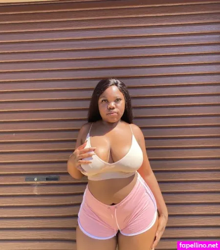 Wandi Ndlovu OnlyFans Thumbnail #OPbURxNPBe