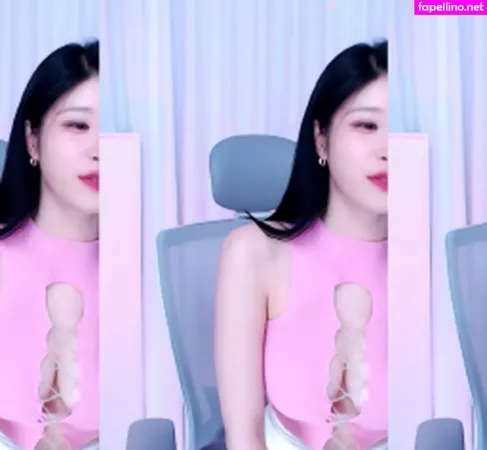 Wannabe33 OnlyFans Thumbnail #cELY6BgDsL