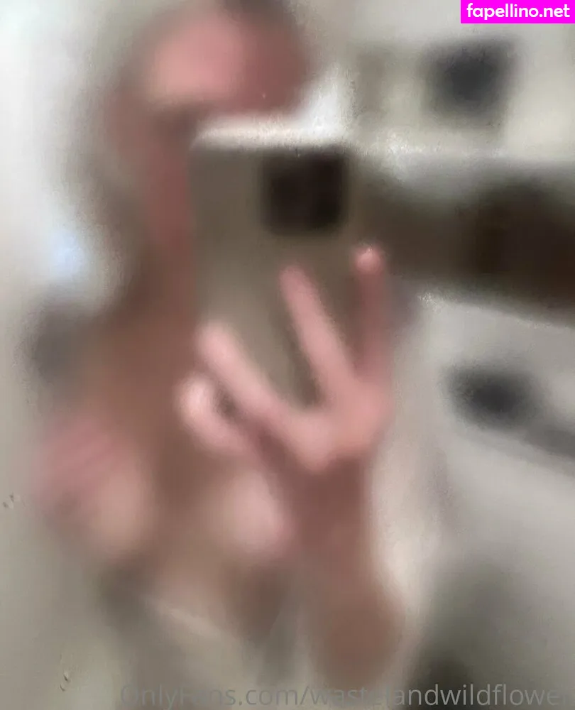 _prettywildflower, wastelandwildflower Nude Leaked OnlyFans Photo #ESv2g9lWog