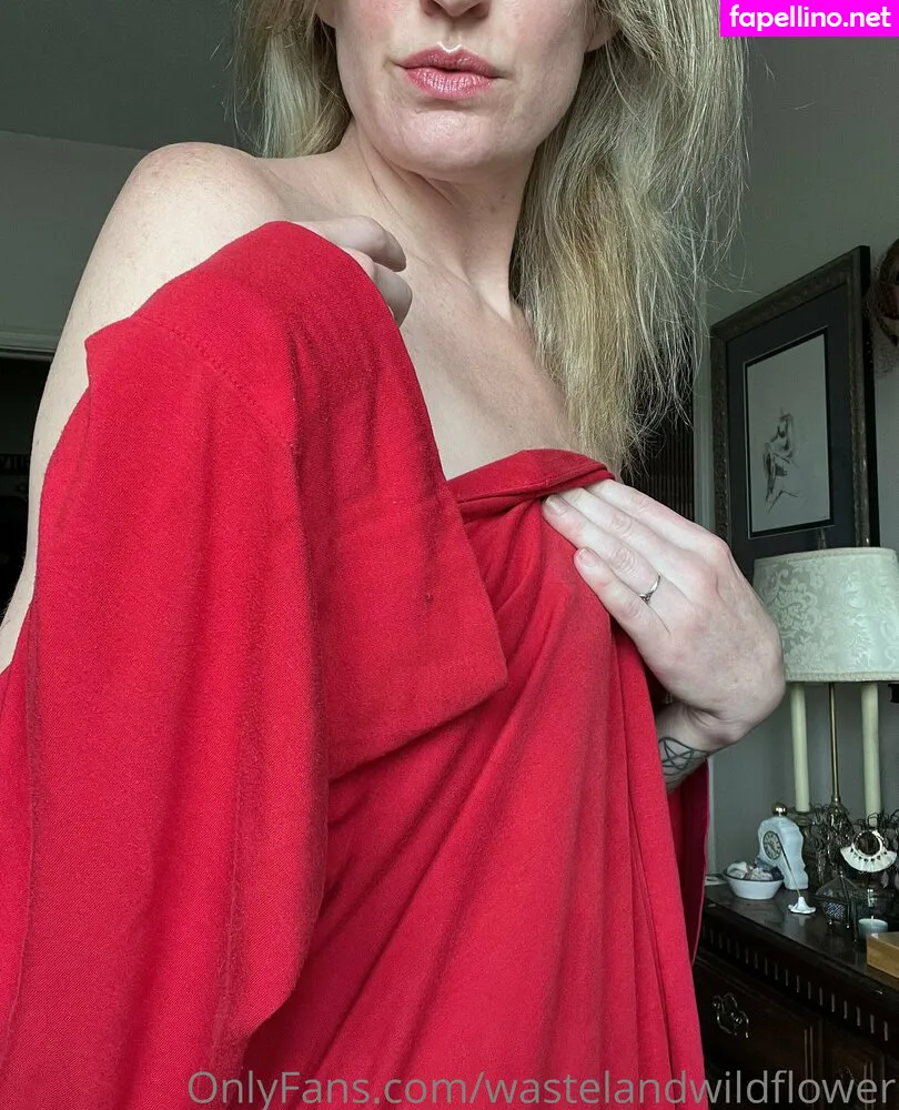 _prettywildflower, wastelandwildflower Nude Leaked OnlyFans Photo #ayuIB5v836