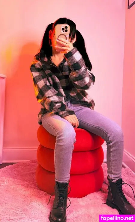 Wasteofairburner OnlyFans Thumbnail #qHVGiUJcDy