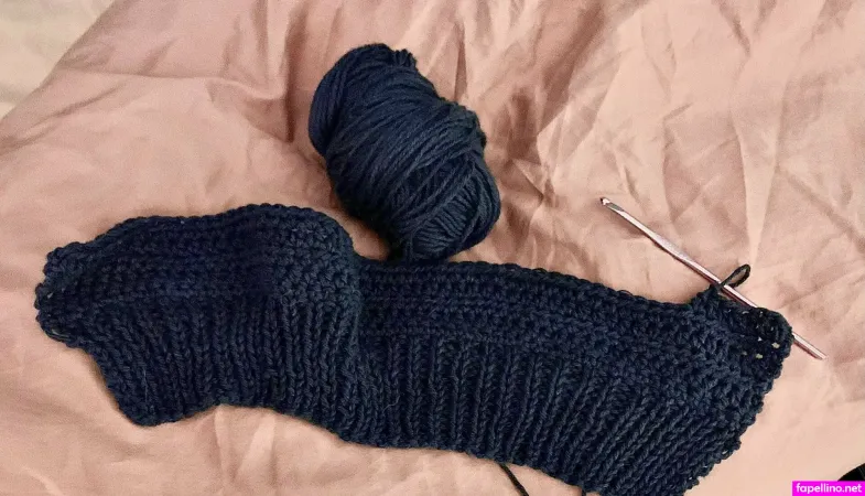 Watchmeknit OnlyFans Thumbnail #8KPrf40Y2C