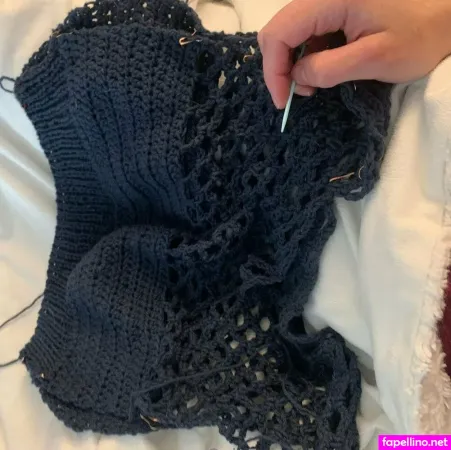 Watchmeknit OnlyFans Thumbnail #cQp9lnJcle