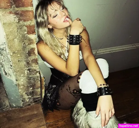 Watchout4audrey OnlyFans Thumbnail #klWVlmwU0P
