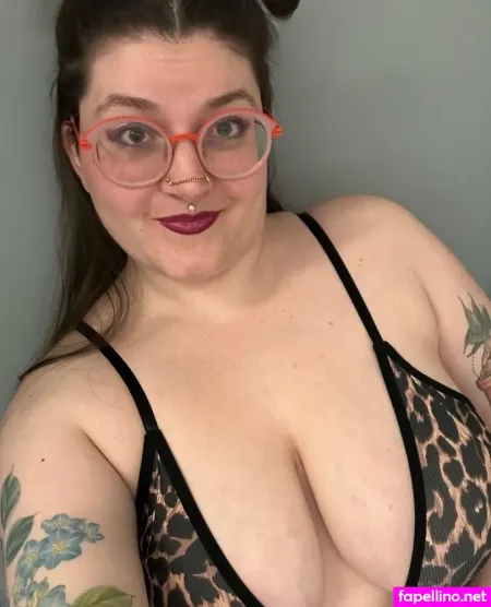 Water Melon Sugar Pie OnlyFans Thumbnail #1qZl0z09GZ