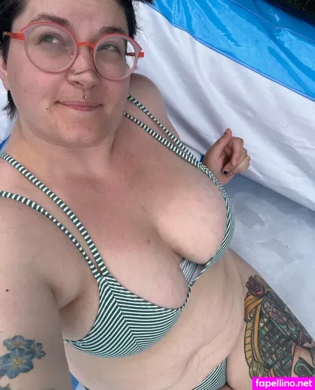Water Melon Sugar Pie OnlyFans Thumbnail #3VejP8JN39