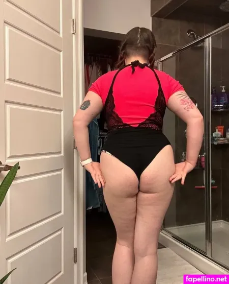 Water Melon Sugar Pie OnlyFans Thumbnail #M7KO2eIsPj