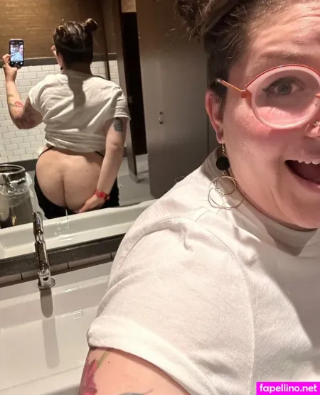 Water Melon Sugar Pie OnlyFans Thumbnail #grh10krJkv