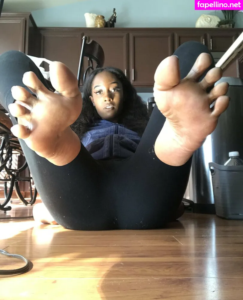 wavey.soles, waveysolezz Nude Leaked OnlyFans Photo #YJtSMK7LrZ