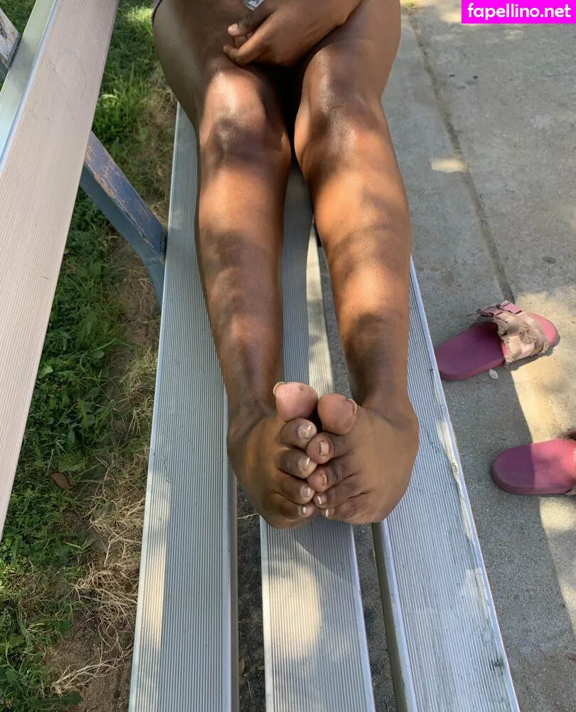 wavey.soles, waveysolezz Nude Leaked OnlyFans Photo #zLjmrTJHKf
