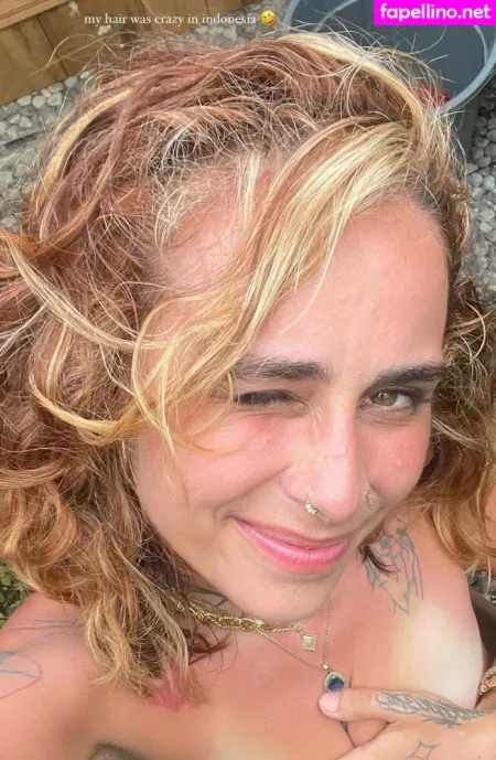 Wavyute OnlyFans Thumbnail #0uhCtM8vFW