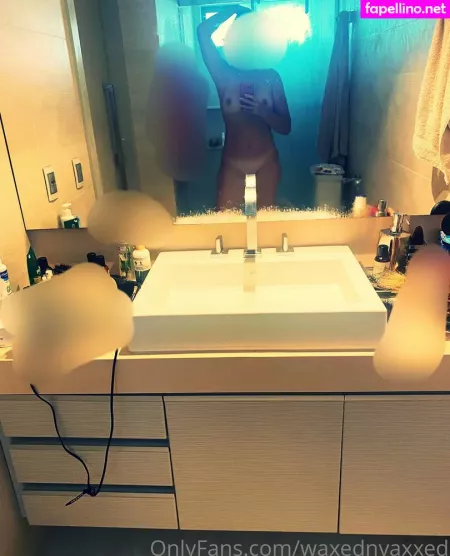Waxednvaxxed OnlyFans Thumbnail #pfIlNwvMMf