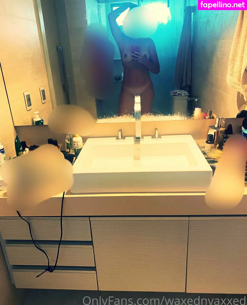 vaxxedandwaxedbabes, waxednvaxxed Nude Leaked OnlyFans Photo #pfIlNwvMMf