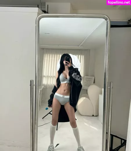 We8136 OnlyFans Thumbnail #L3IWDwr6oA