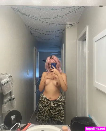 Weakend OnlyFans Thumbnail #LVIMwwRR5H