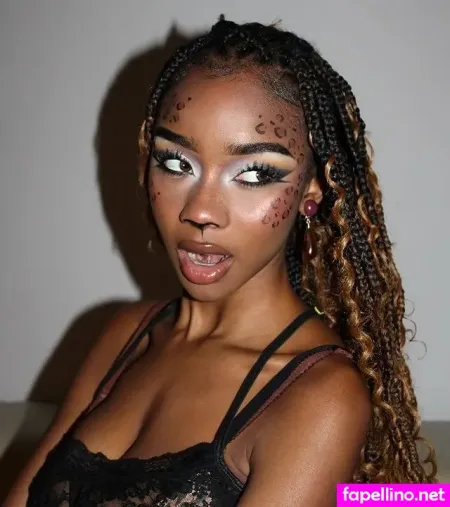 Webeecca OnlyFans Thumbnail #t169abTLep