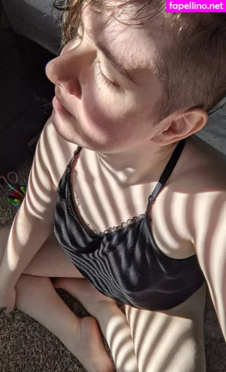 Wednesdayeve OnlyFans Thumbnail #dF6lPfMAyk