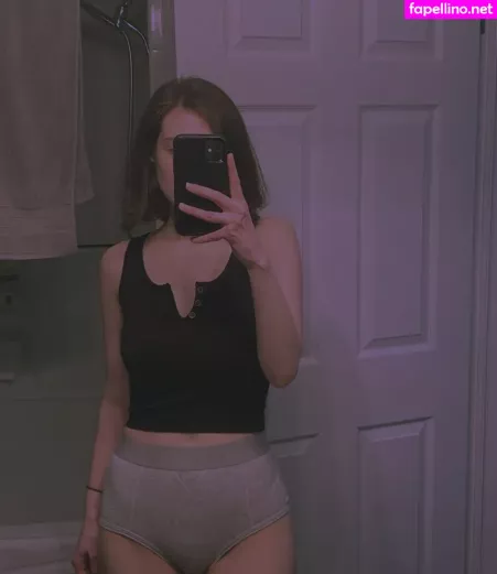 Weedcommie OnlyFans Thumbnail #0qlMmI70KR