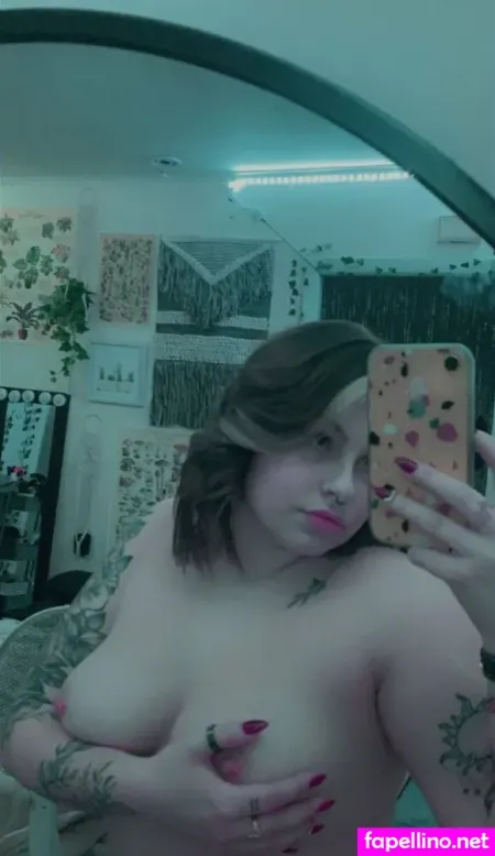 Weedprincess OnlyFans Thumbnail #C02D0aV8Ve