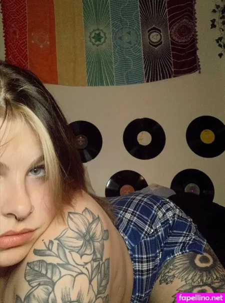 Weedprincess OnlyFans Thumbnail #XJ49Q0JSFC