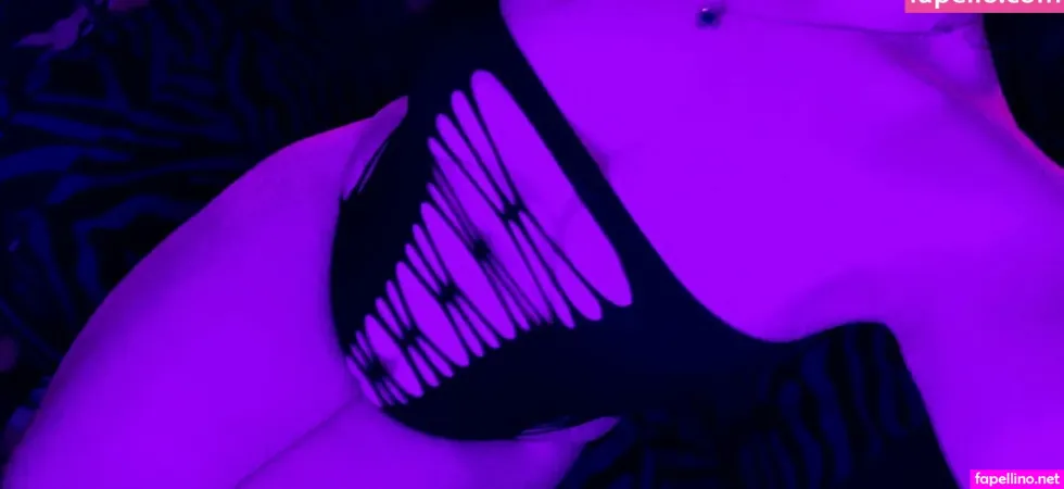 Weedqueen33 OnlyFans Thumbnail #O6RiHegS5y