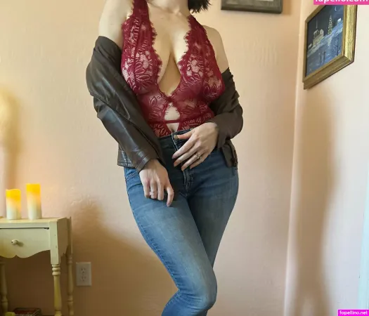 Weedyvip OnlyFans Thumbnail #WJ1a4TKIZd