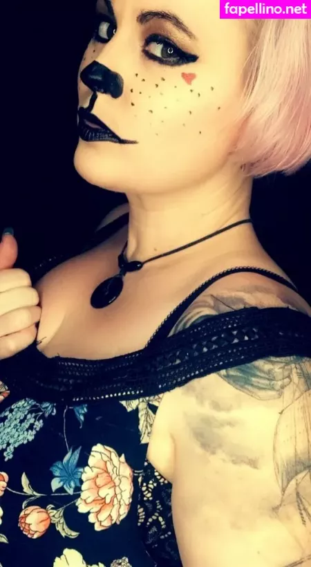 Weirdartgirljo OnlyFans Thumbnail #Mb0vPbnjwl