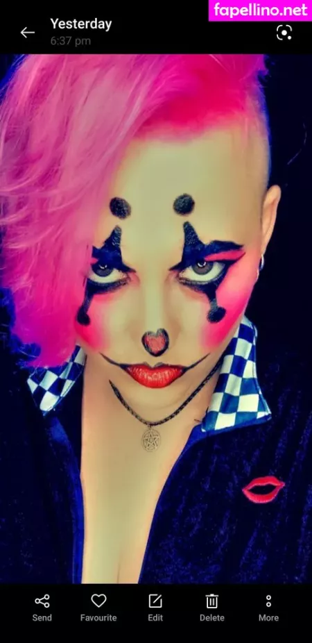 Weirdartgirljo OnlyFans Thumbnail #YuQyjl7mvo