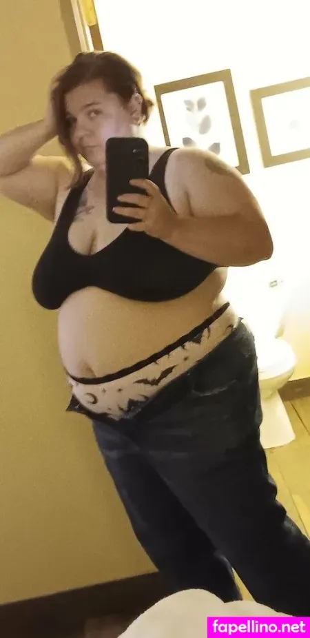 Weirdlypretty666 OnlyFans Thumbnail #GSGwLcBrMq