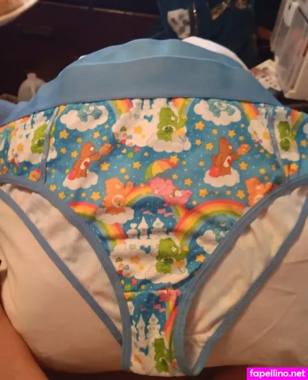 Weirdlypretty666 OnlyFans Thumbnail #PU0mHzG2va