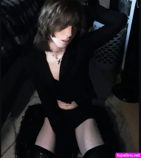 Weirdrandomguy5 OnlyFans Thumbnail #pSQw5aVAFf