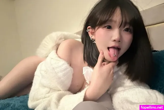 Weitinggg OnlyFans Thumbnail #0sDtJPQNvD