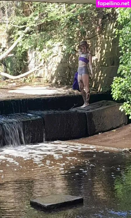 Welcometothesewerfree OnlyFans Thumbnail #GqdimrNP7Y