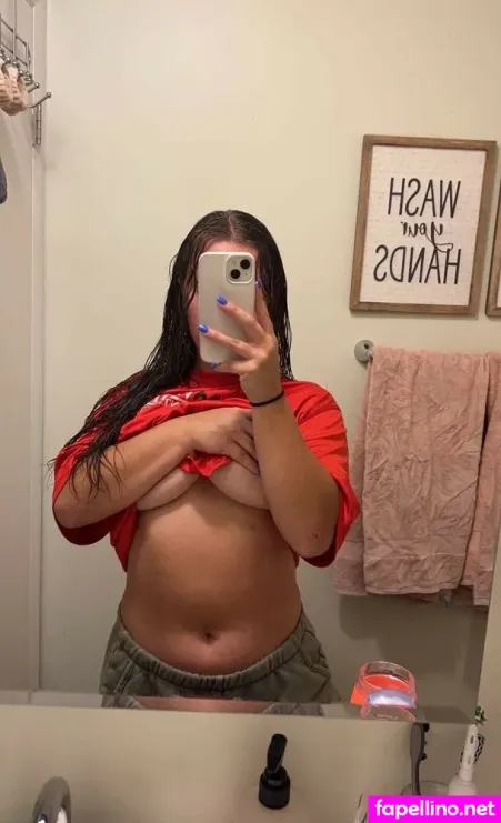 Wellnesswifey OnlyFans Thumbnail #JPjdxZX3OJ