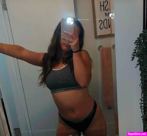Wellnesswifey OnlyFans Thumbnail #ZMdiUQlkN5