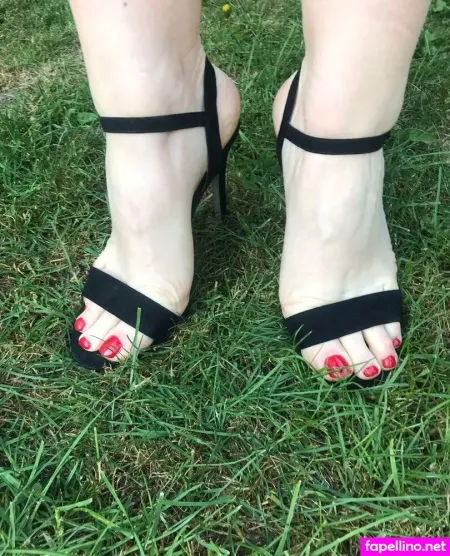 Wellwornbymitzy OnlyFans Thumbnail #2xWEZwAJb7