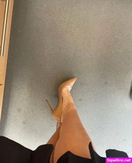 Wellwornbymitzy OnlyFans Thumbnail #BChdEZZhcz