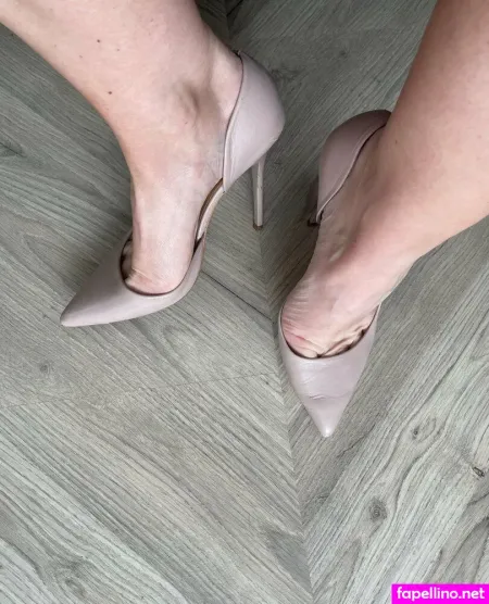 Wellwornbymitzy OnlyFans Thumbnail #reMNHqfw8y