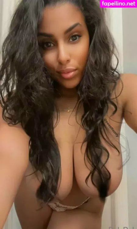 Weloveriri OnlyFans Thumbnail #ZghG3CBjFU