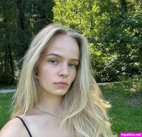 Wemmse Emma OnlyFans Thumbnail #dVnC3CTQhA