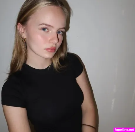 Wemmse Emma OnlyFans Thumbnail #fs2CcvVOvi