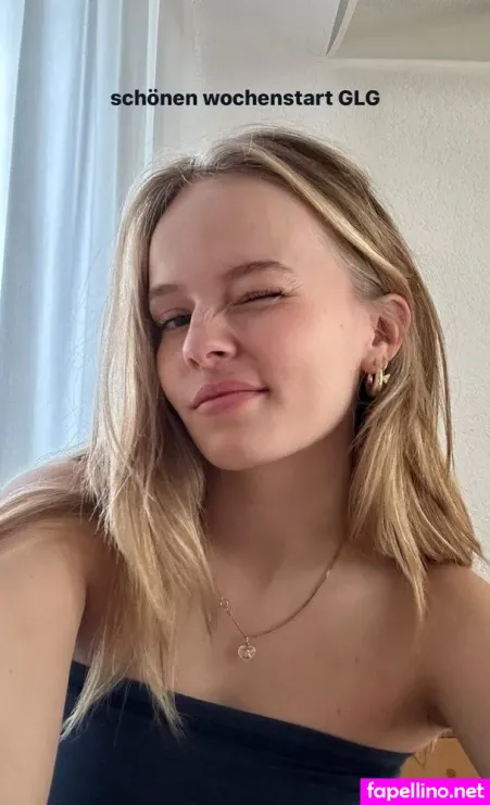 Wemmse Emma OnlyFans Thumbnail #h0zIFPd8D0