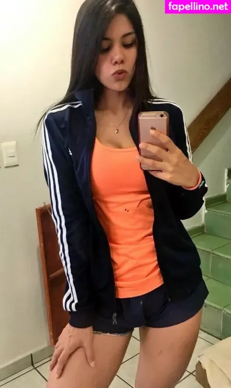 Wen Fuentes OnlyFans Thumbnail #RvImHyJX7Y