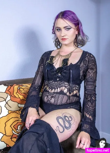 Wenchi OnlyFans Thumbnail #lsHY1rqunN