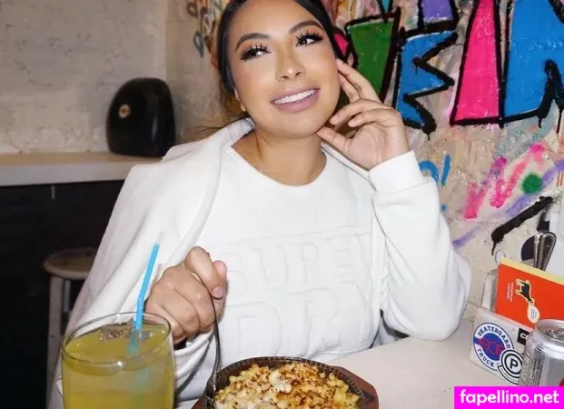 Wendy Alcala OnlyFans Thumbnail #a1Cbhc1eEn